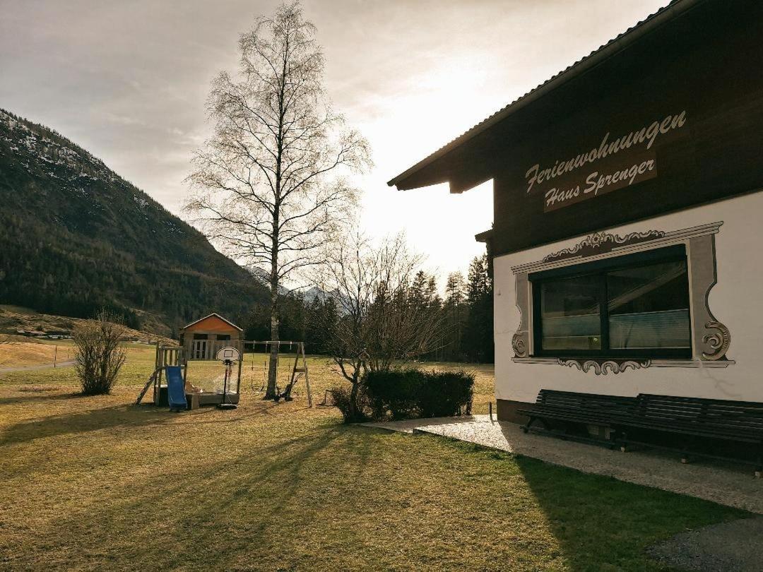 Haus Sprenger Apartment Häselgehr Exterior photo