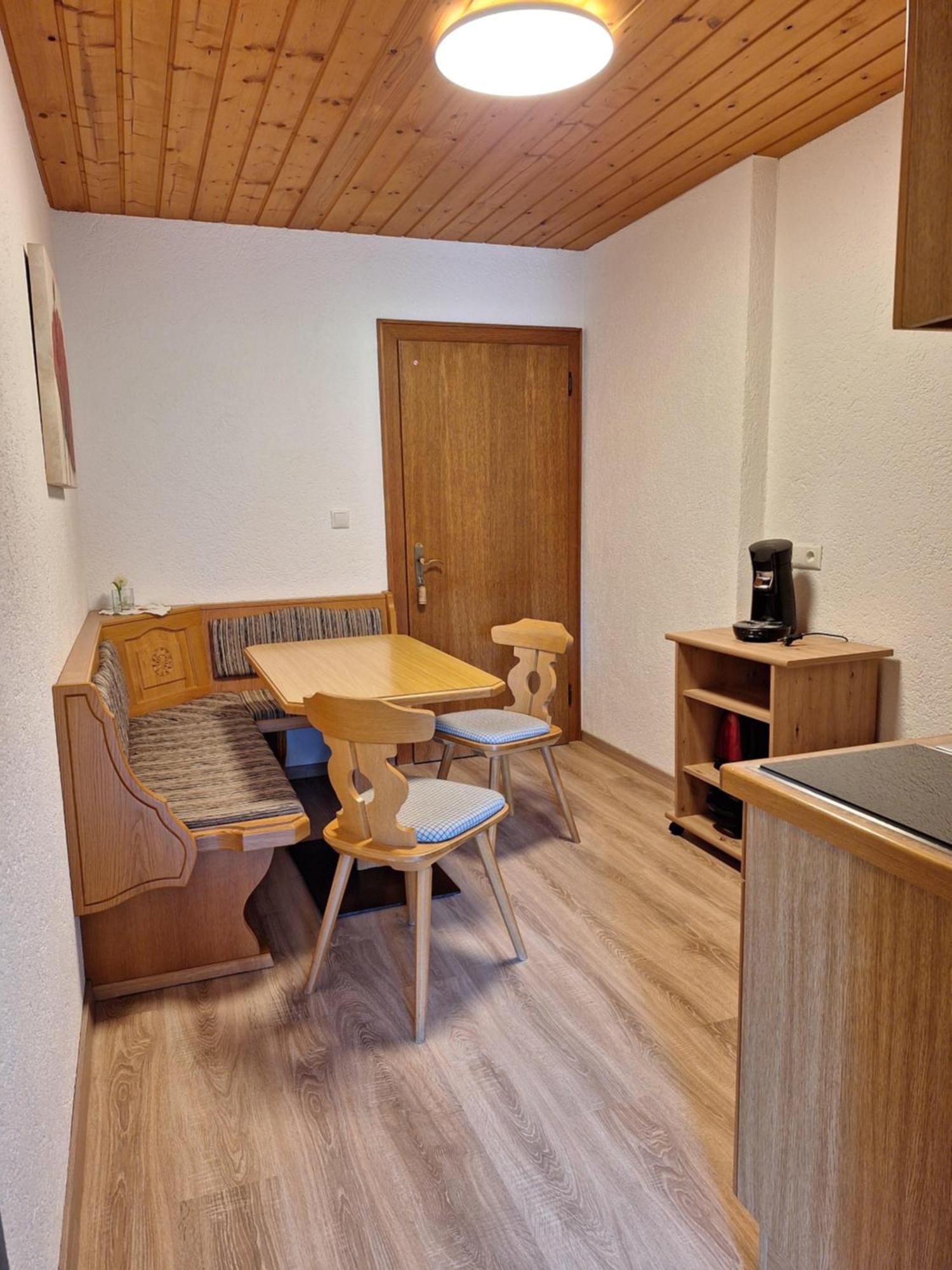 Haus Sprenger Apartment Häselgehr Exterior photo